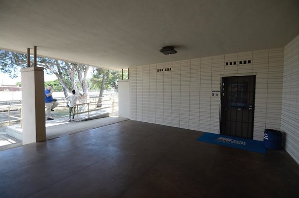 th DSC5610 th DSC5610