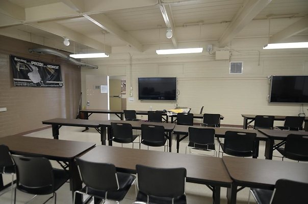 th DSC5601 th DSC5601