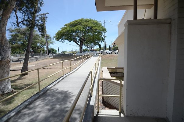 th DSC5611 th DSC5611