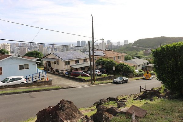 Punchbowl 2253 Moreira St Punchbowl 2253 Moreira St