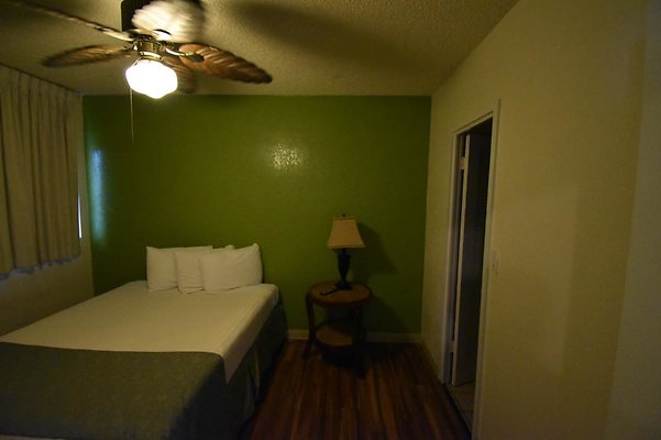 th DSC 0475 th DSC 0475