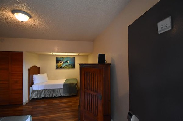 th DSC 0470 th DSC 0470