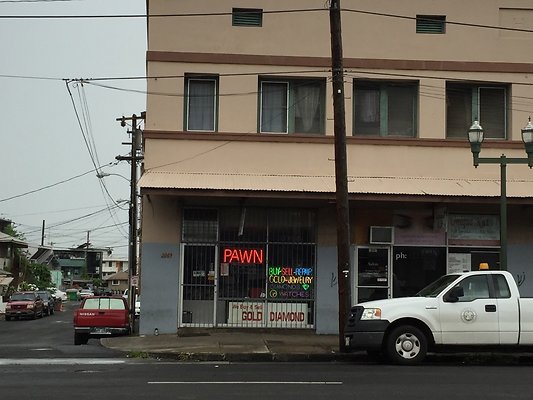 Kalihi 2003 N King St M Lau