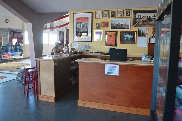 th DSC 0070 th DSC 0070