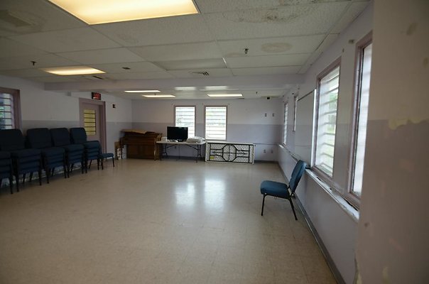 th DSC4827 th DSC4827