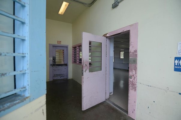 th DSC4819 th DSC4819