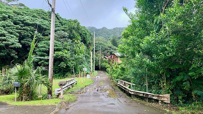 Manoa Shangri La 3678 Wa'aola Way no contact Manoa Shangri La 3678 Wa'aola Way no contact