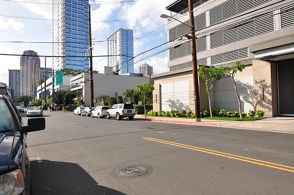 Kakaako Chopstick Tattoo 1001 Waimanu St Matt Cox 808.366.0991