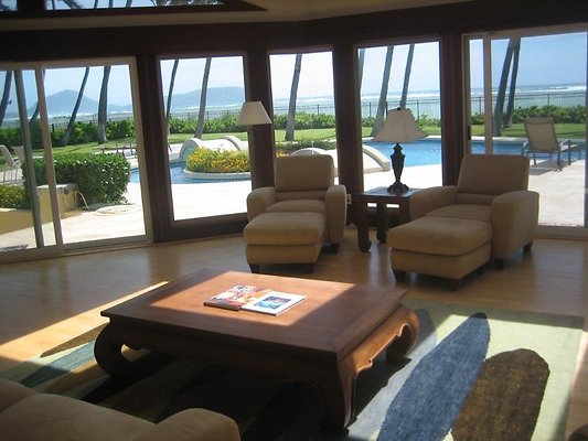 MK Kahala Mini MK Kahala Mini