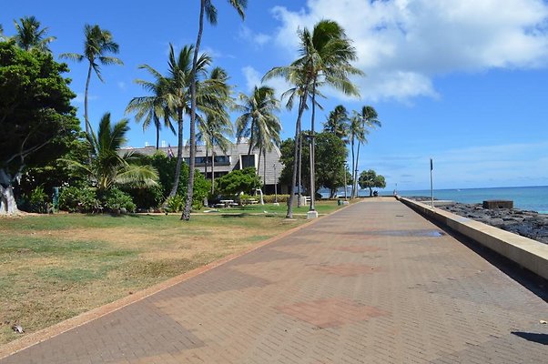 th DSC 0072 th DSC 0072