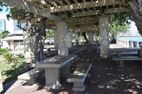 th DSC 0108 th DSC 0108