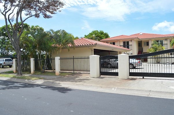 th DSC 0037 th DSC 0037