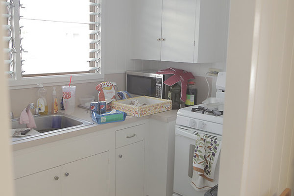 McCully 2230 Date St.-11 McCully 2230 Date St.-11