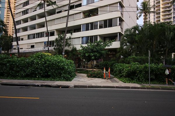 th 01b Hero th 01b Hero