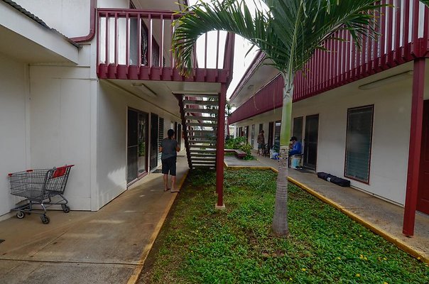 th DSC1945 th DSC1945