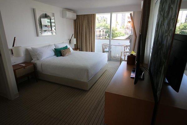 Rm 432 Ewa Tower Rm 432 Ewa Tower