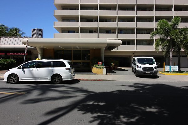 EXT & Lobby EXT & Lobby