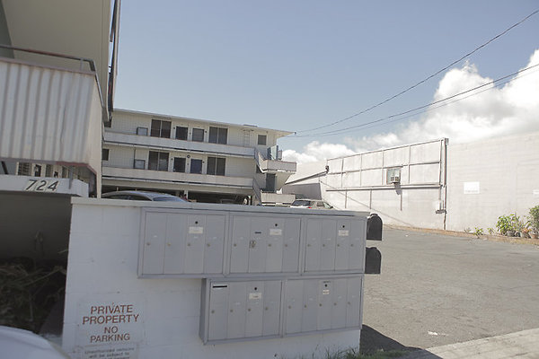 Kaimuki 724KamuelaAve11-11 Kaimuki 724KamuelaAve11-11