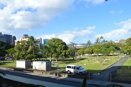 th DSC 0628 th DSC 0628