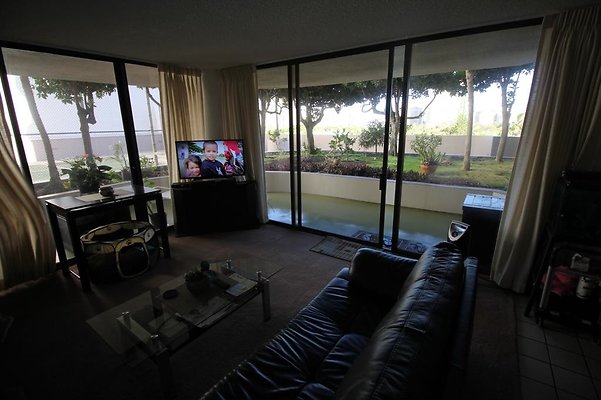 Canterbury Place 1910 Ala Moana Jose 808 469 6551 unapproved