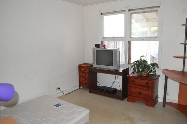 th DSC 0143 th DSC 0143