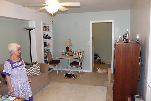 1868 Apt 110 Toni 808.436.7307