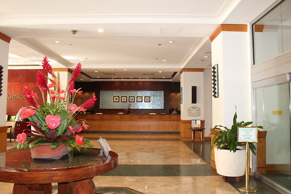 Lobby and Front Desk Lobby and Front Desk