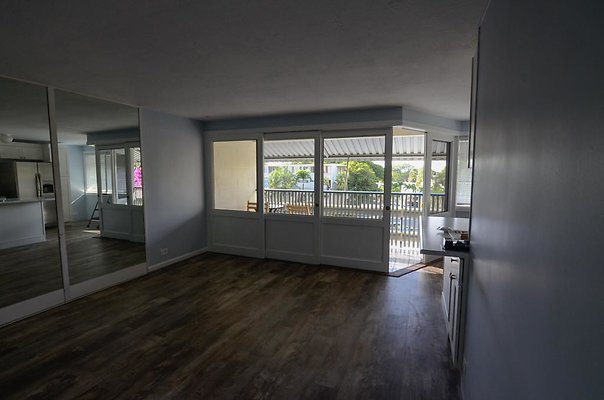 th DSC1801 th DSC1801