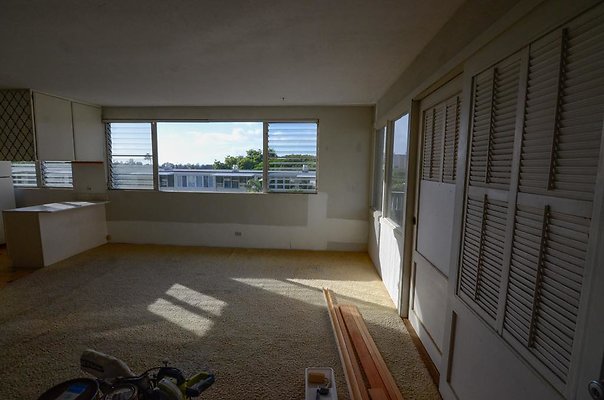 th DSC1775 th DSC1775