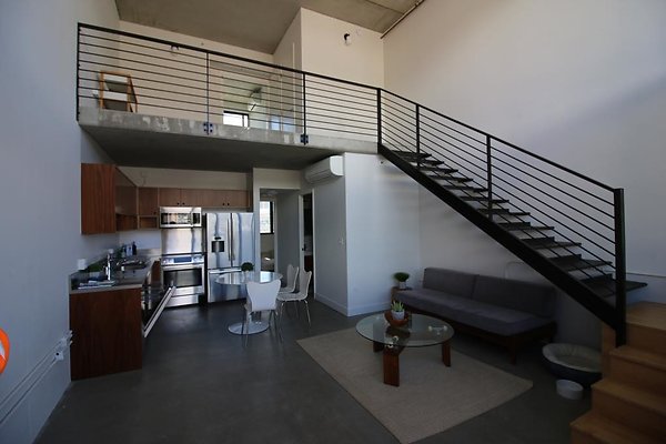 Apt 403 In Escrow Mar 2019 Apt 403 In Escrow Mar 2019