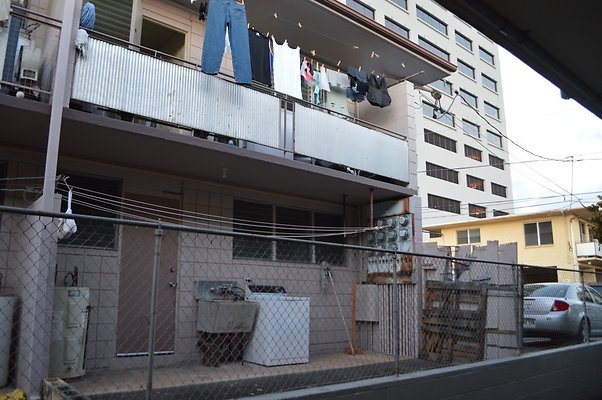 th DSC 0021 th DSC 0021