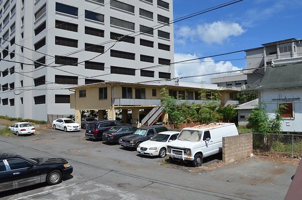 th DSC 0035 th DSC 0035