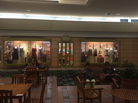 Kahala Kahala Mall Calista Gilda 808.735.6830