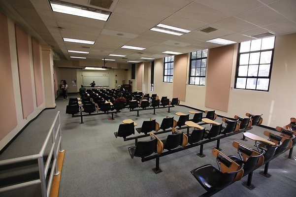 UH Manoa George Hall Tracy 808 224 0796