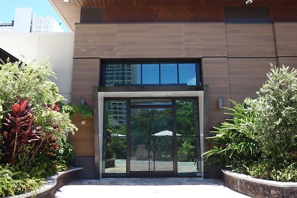 EMPTY Kona Grill 2330 Kalakaua Ave Breana Grosz 808.921.0526 EMPTY Kona Grill 2330 Kalakaua Ave Breana Grosz 808.921.0526