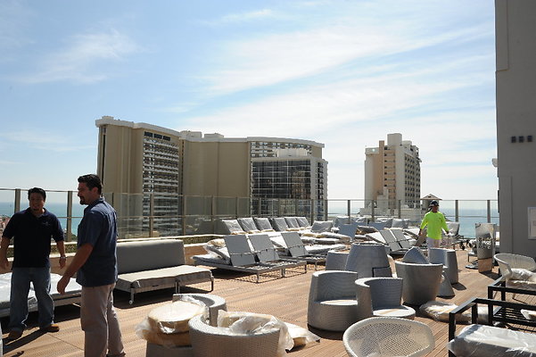 Hokulani Rooftop Lounge Hokulani Rooftop Lounge