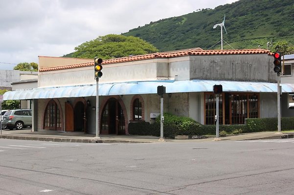 Manoa 2970 East Manoa Rd J-mi Matsubara 808.282.4783 Manoa 2970 East Manoa Rd J-mi Matsubara 808.282.4783