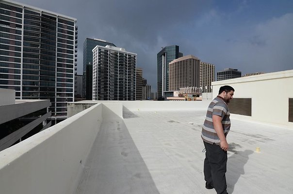 th DSC1678 th DSC1678