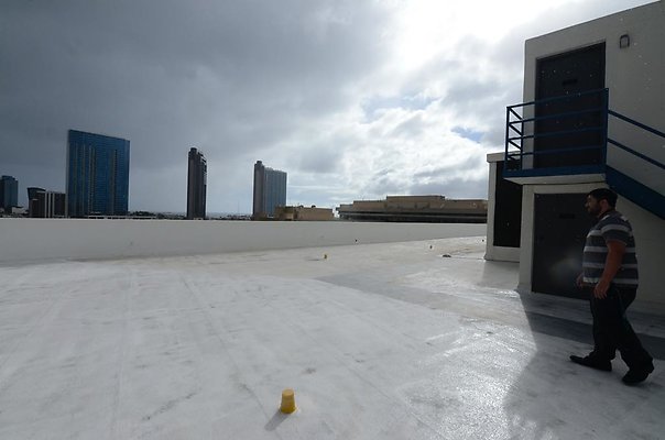 th DSC1682 th DSC1682