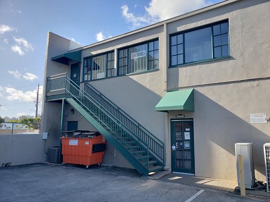 Moiliili India Market 2357 S Beretania St M. Sheeran Khan 808.888.2277