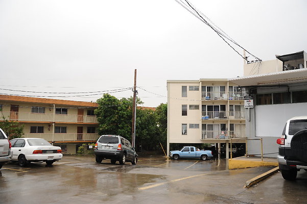 Onos Market 1912 Kalihi Street