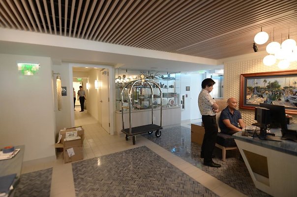 th DSC3383 th DSC3383