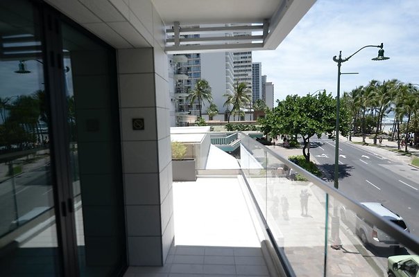 th DSC3412 th DSC3412