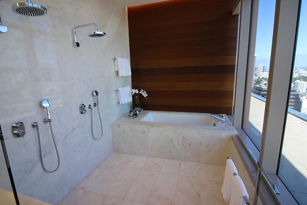 th IMG 1023 th IMG 1023