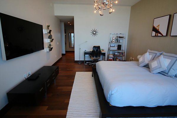 th IMG 1011 th IMG 1011