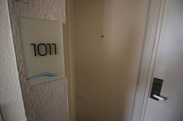 th IMG 2072 th IMG 2072