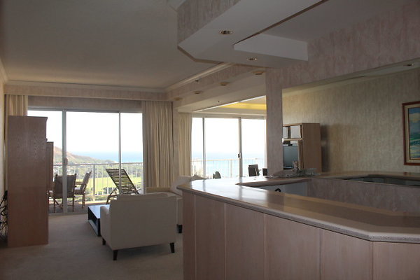 Queen Liliuokalani Suite- 38th floor- Ocean Tower Queen Liliuokalani Suite- 38th floor- Ocean Tower