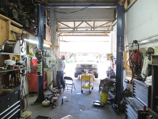 Garage- 980 Queen st- Butch 941.8152 Garage- 980 Queen st- Butch 941.8152