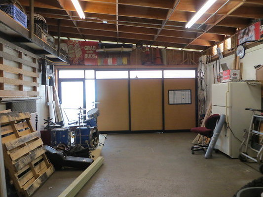 Garage- 967 Kawaiahao St- Dawn Gomes 864.8799 Garage- 967 Kawaiahao St- Dawn Gomes 864.8799