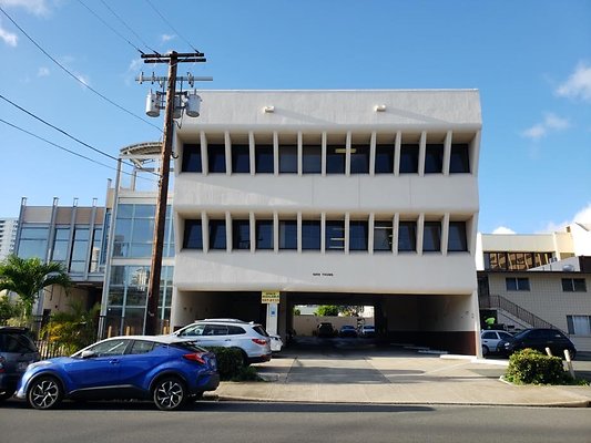 Moiliili 1268 Young St Walter Chang 808.597.8135 Moiliili 1268 Young St Walter Chang 808.597.8135